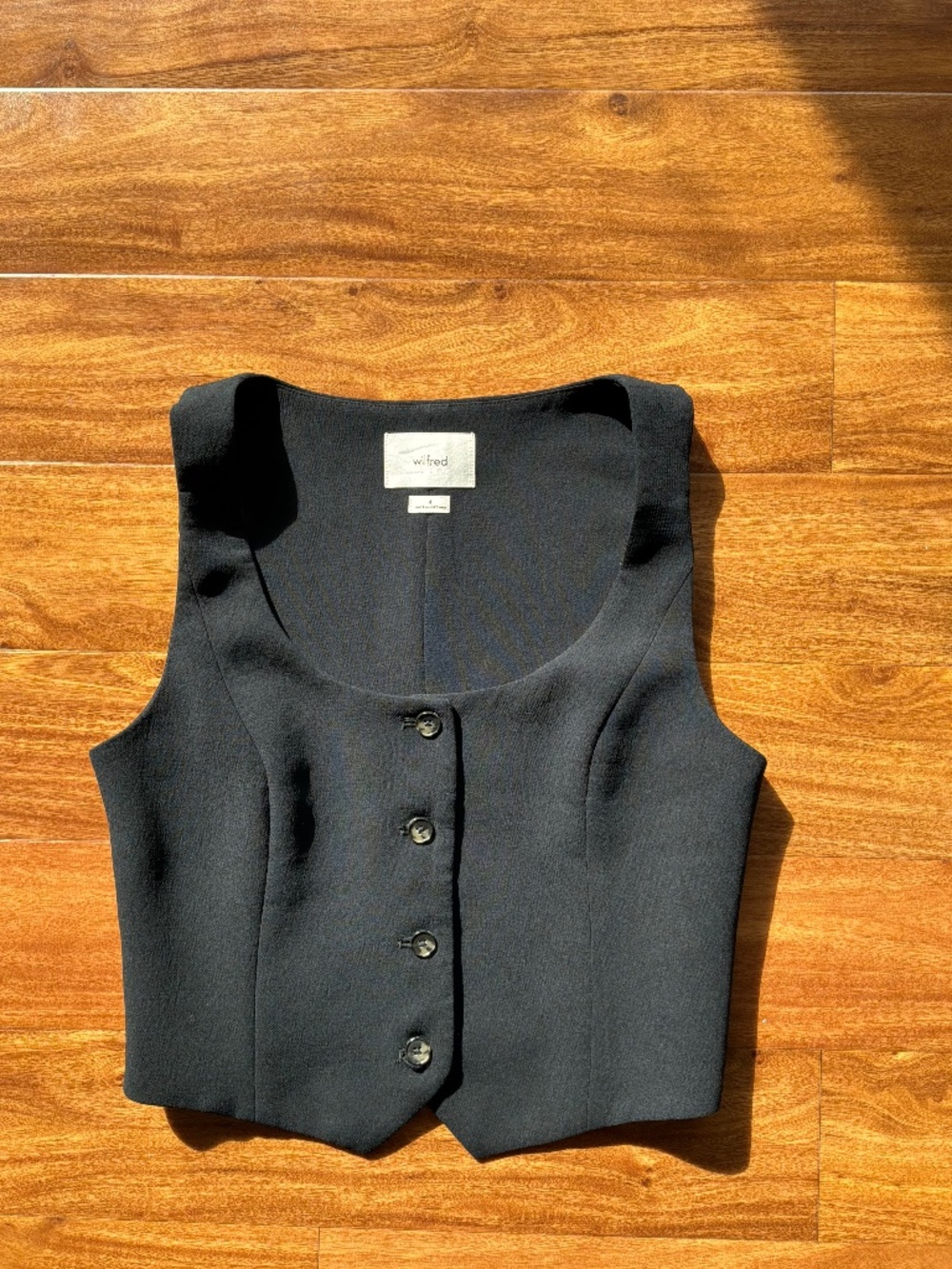 Wilfred Black Sleeveless Button-Front Vest